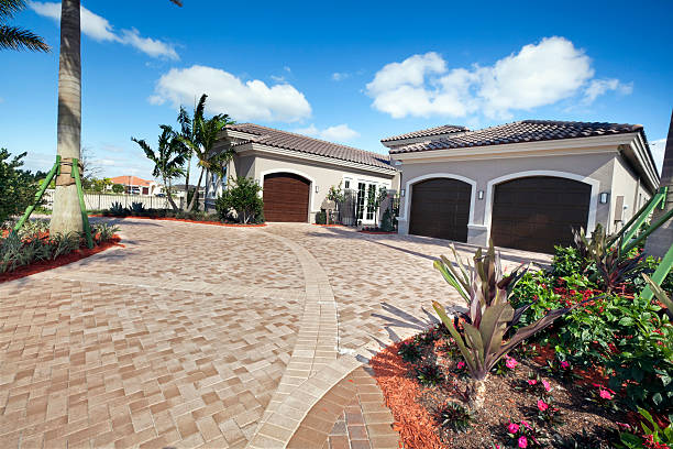 Professional Driveway Pavers in Simonton Lake, IN